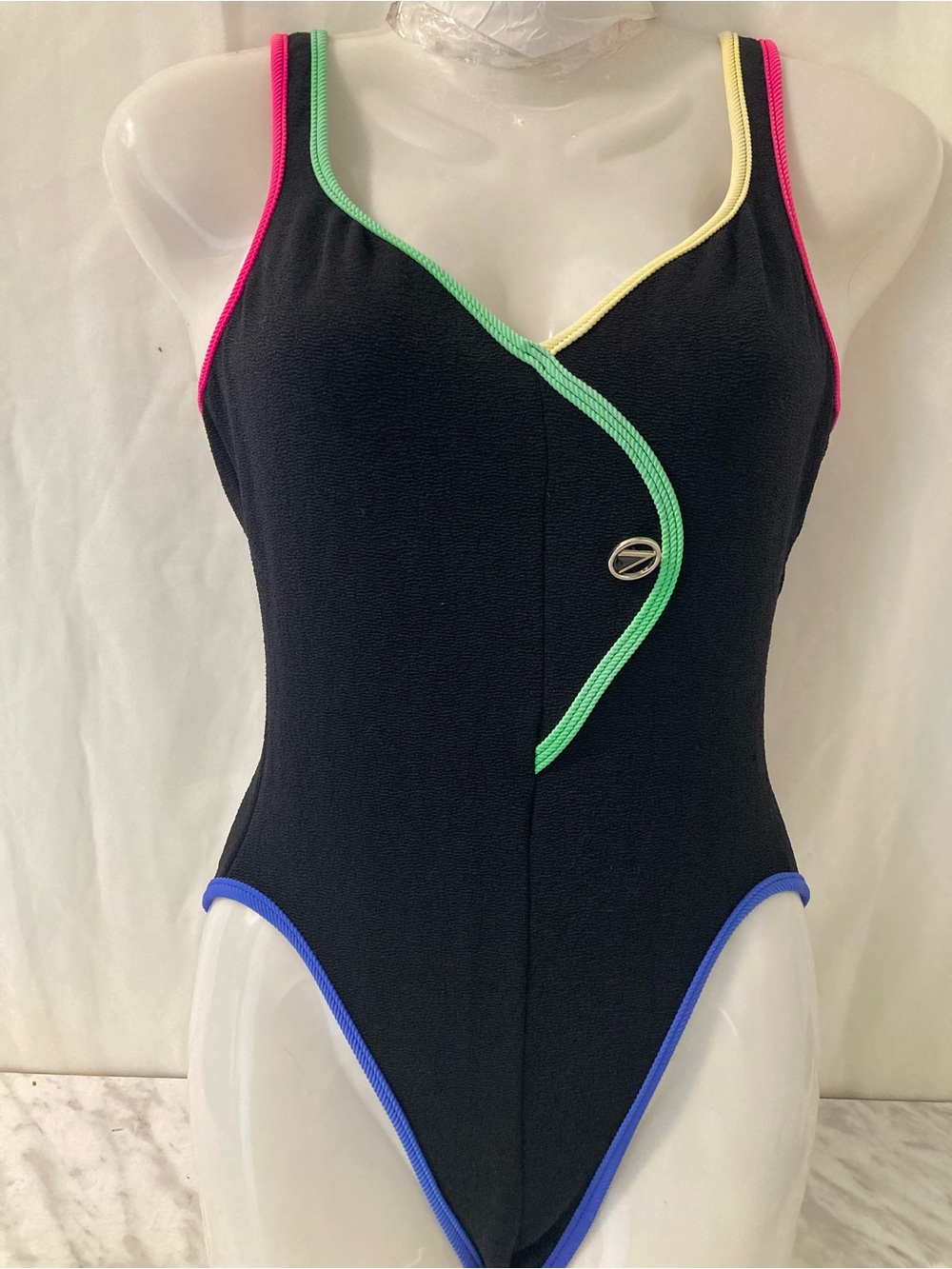 Unbranded Black Colorblock Trim One Piece Swimsuit Small